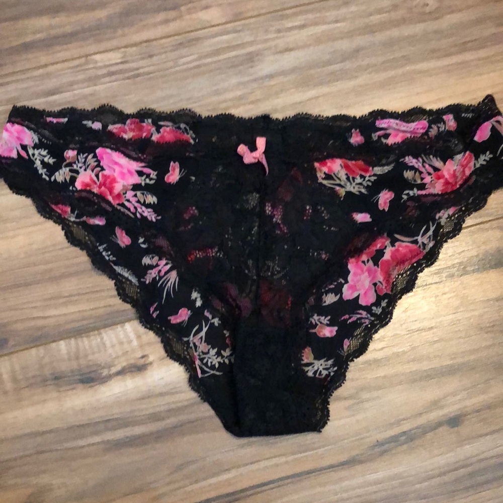 Victoria Secret cheek under ware